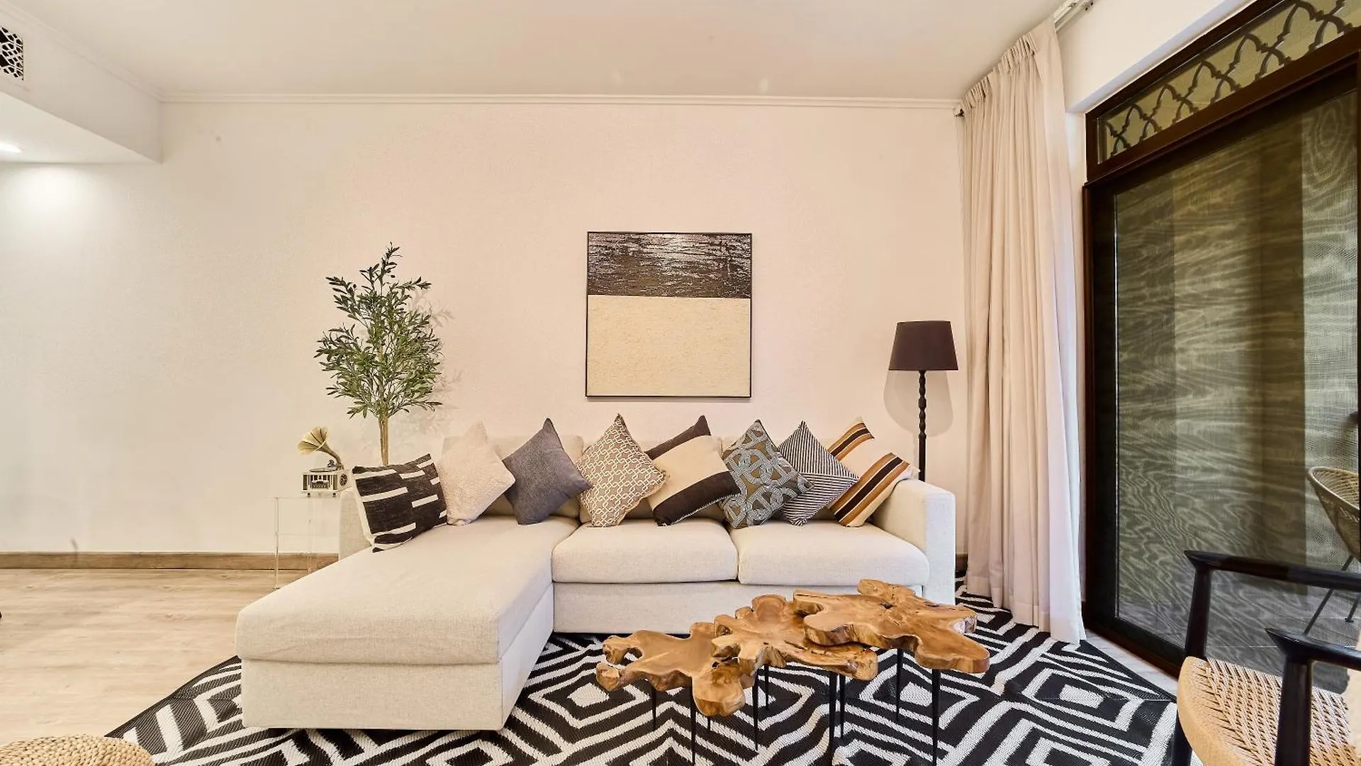 Luxury 1Br In Zaafran With Stunning Burj Khalifa View Apartment Dubai